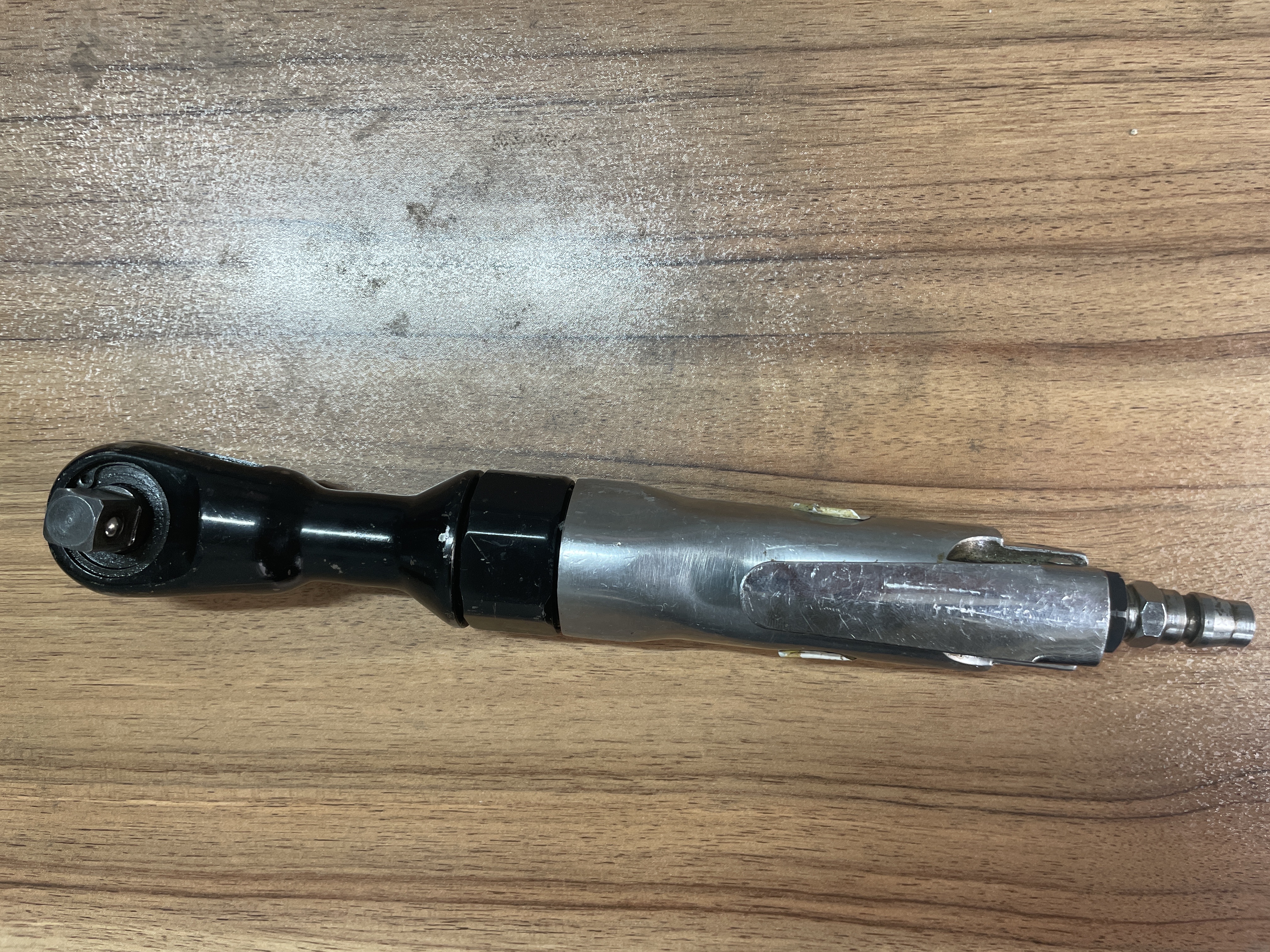 اچار بکس بادی در حد نو